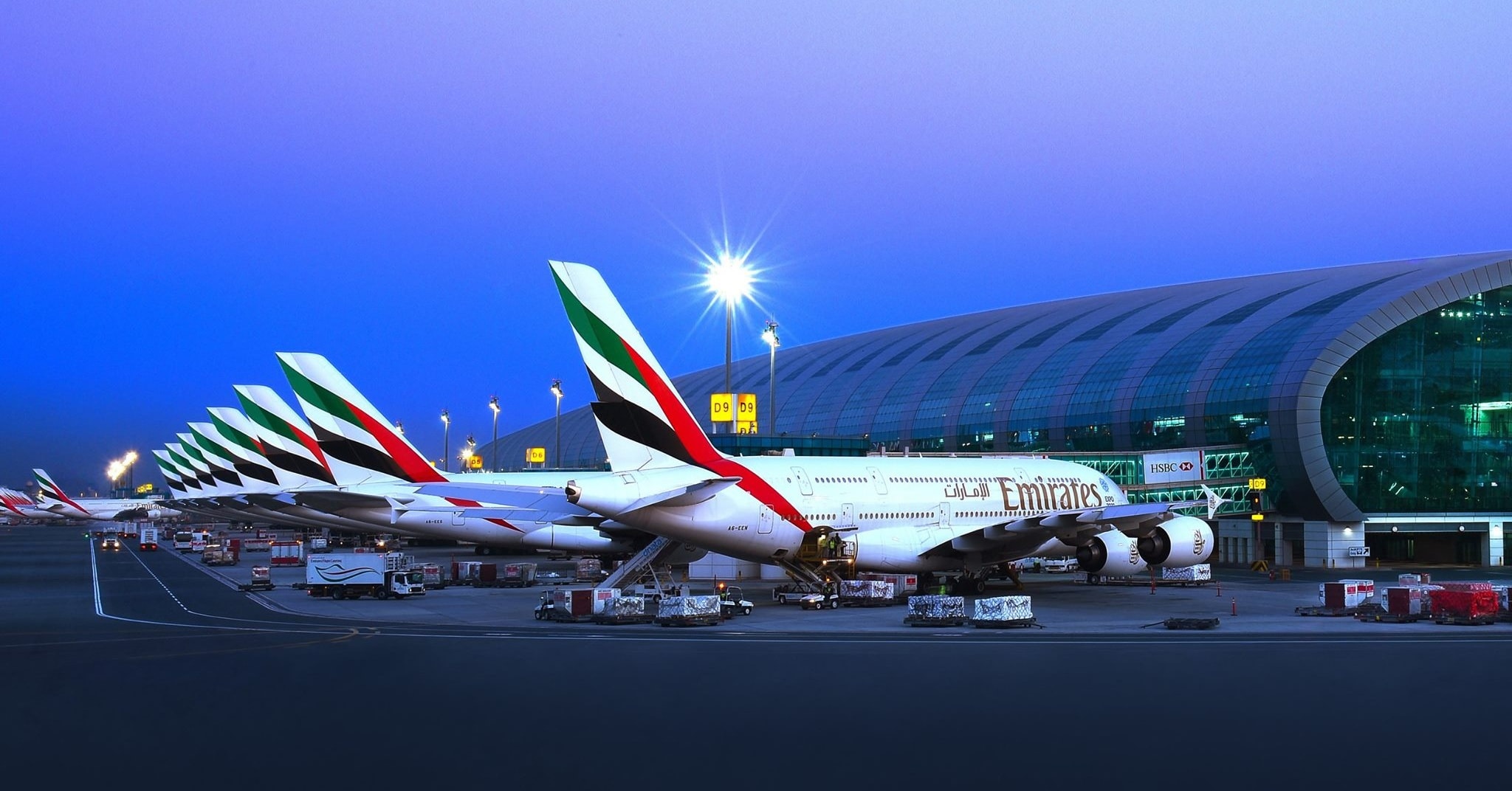 Warning to Travellers: Dubai Airport Will be Busy This Weekend | insydo